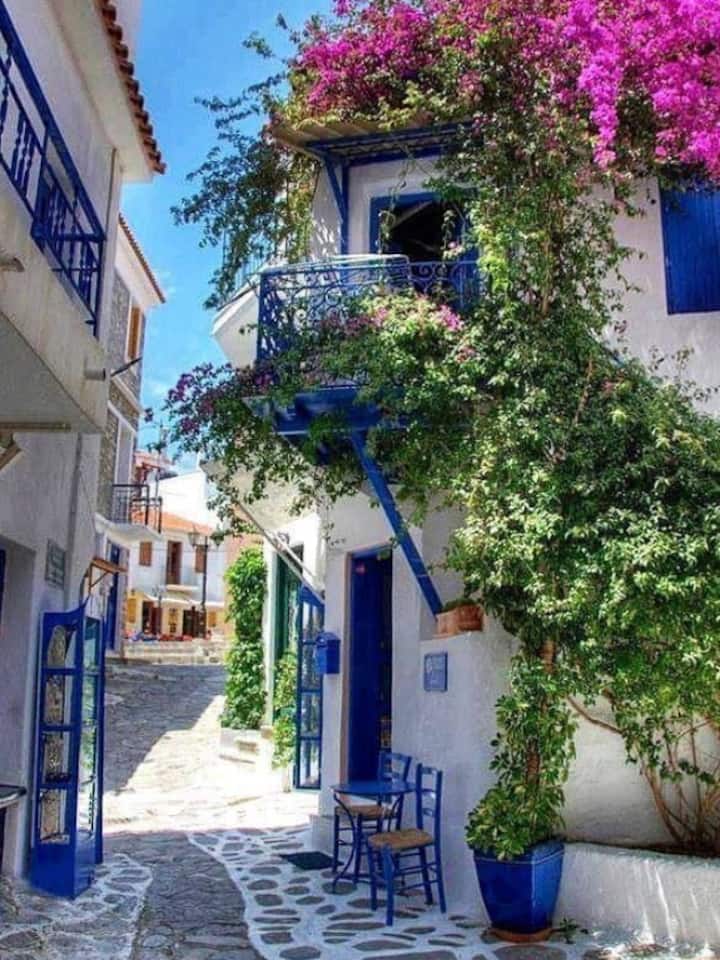 Retiring Soon? Where the world’s happiest retirees are moving Retiring Soon? Where the world’s happiest retirees are moving