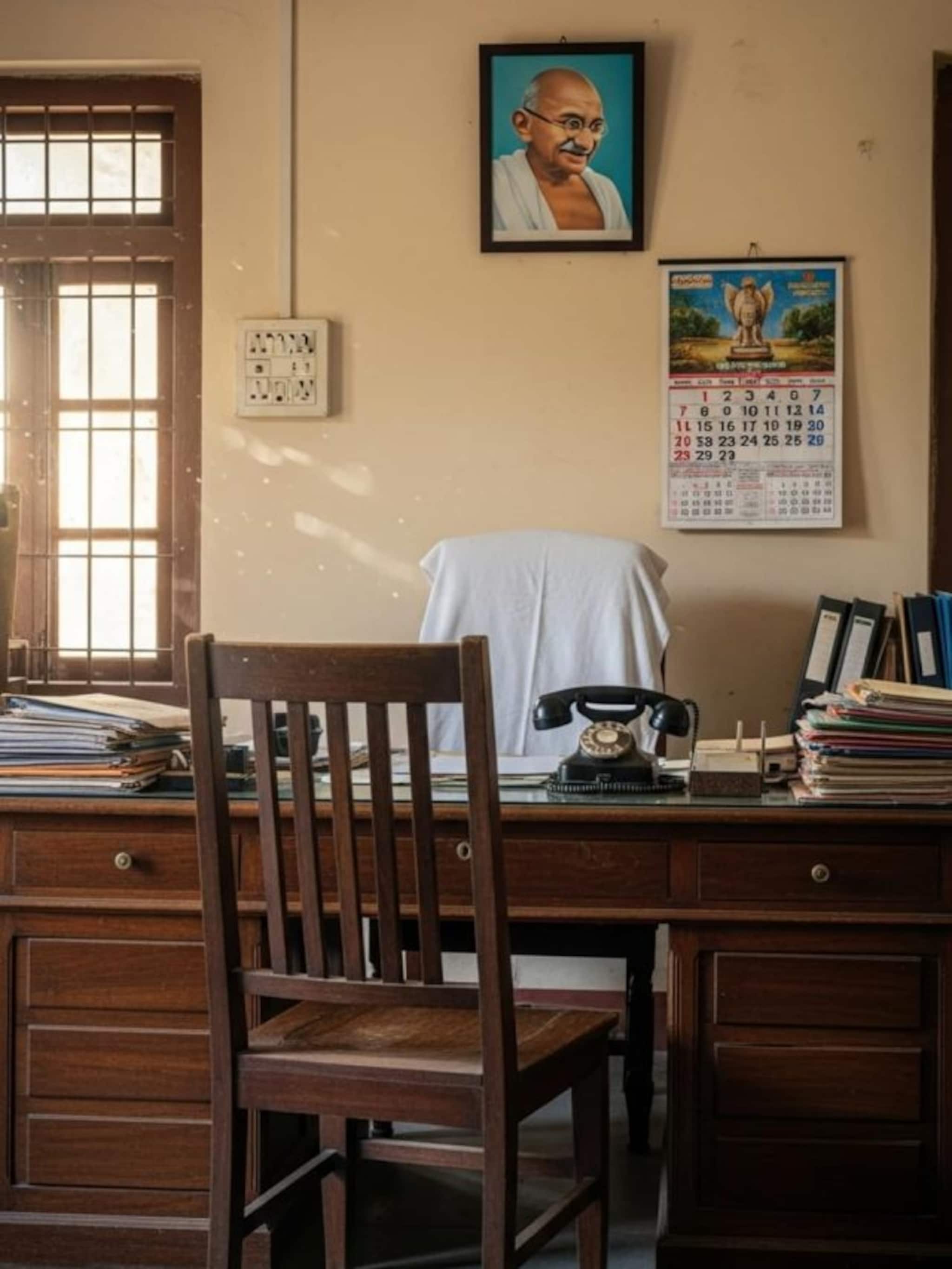 ഒരേ കസേരയിൽ തന്നെ ഏറെനേരം ഇരിക്കുന്നത് ദോഷം ചെയ്യുമോ?