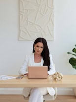 9 things to always keep private in life