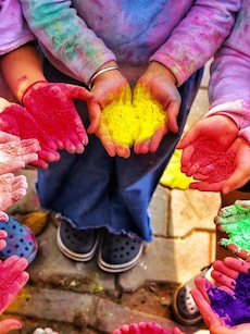 Holi Glow Guide: 10 Smart Ways to Protect Skin and Hair