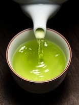 Side effects of green tea: 7 people who should avoid this drink