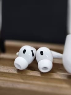 Apple AirPods Pro gets biggest-ever discount on Flipkart