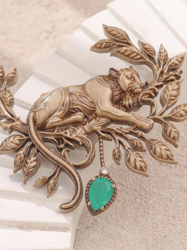 5 Classic Brooch Designs For Men